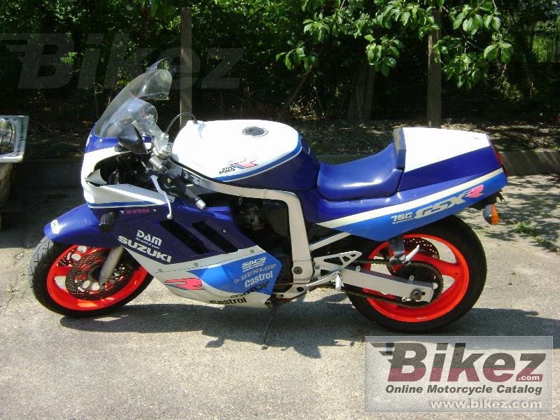 Big  gsx-r 750 r (reduced effect) picture and wallpaper from Bikez.com